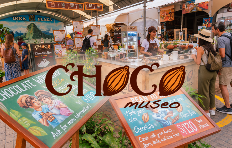 ChocoMuseo Inka Plaza Market Scene
